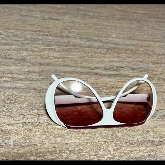 Longchamp sunglasses w/ case & cleaning cloth LO664S - Picture 12 of 16